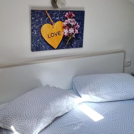 Studio Apartman Loreta 크레스 외부 사진