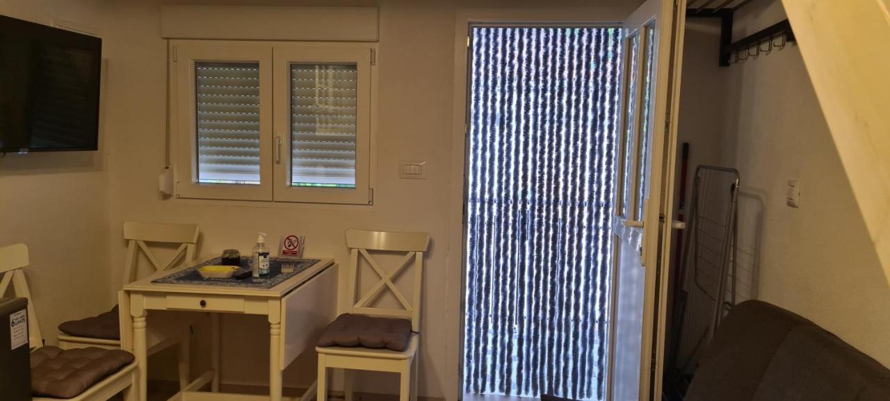 Studio Apartman Loreta 크레스 외부 사진